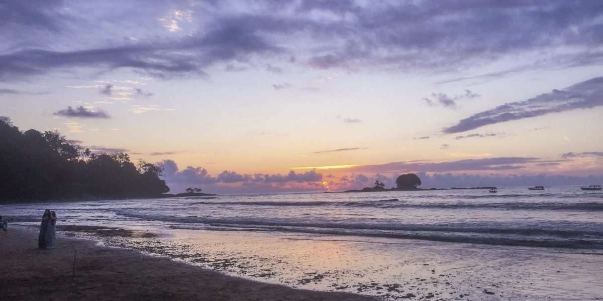 Playa Dominicalito 3