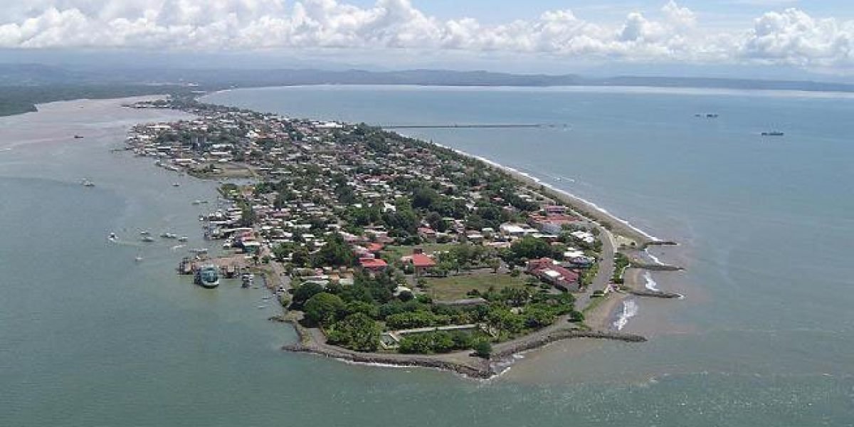 Playa-Puntarenas-Costa-Rica
